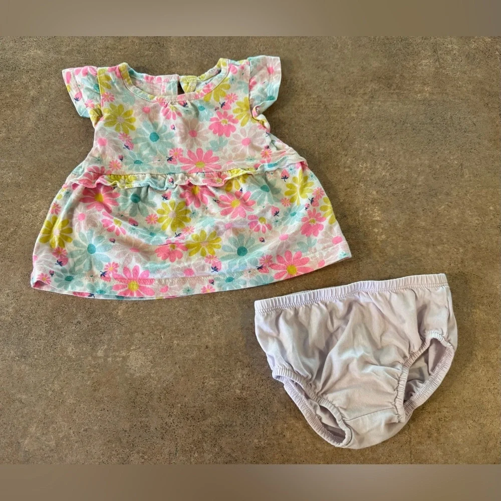 Carters 2 Piece Baby Girl Colorful Floral Casual Dress with Bloomers Size 9M